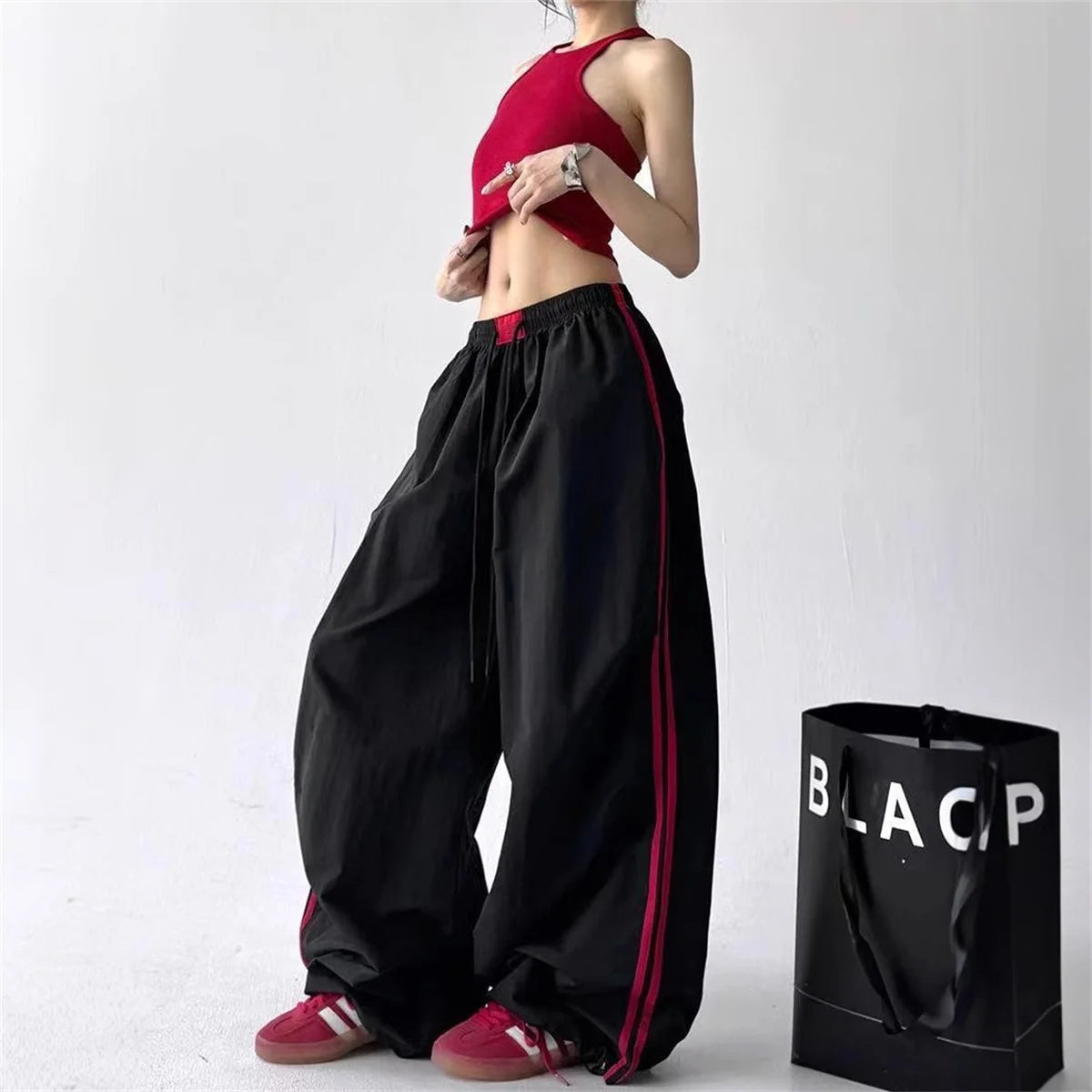 Vintage Wide-Leg Cargo Joggers