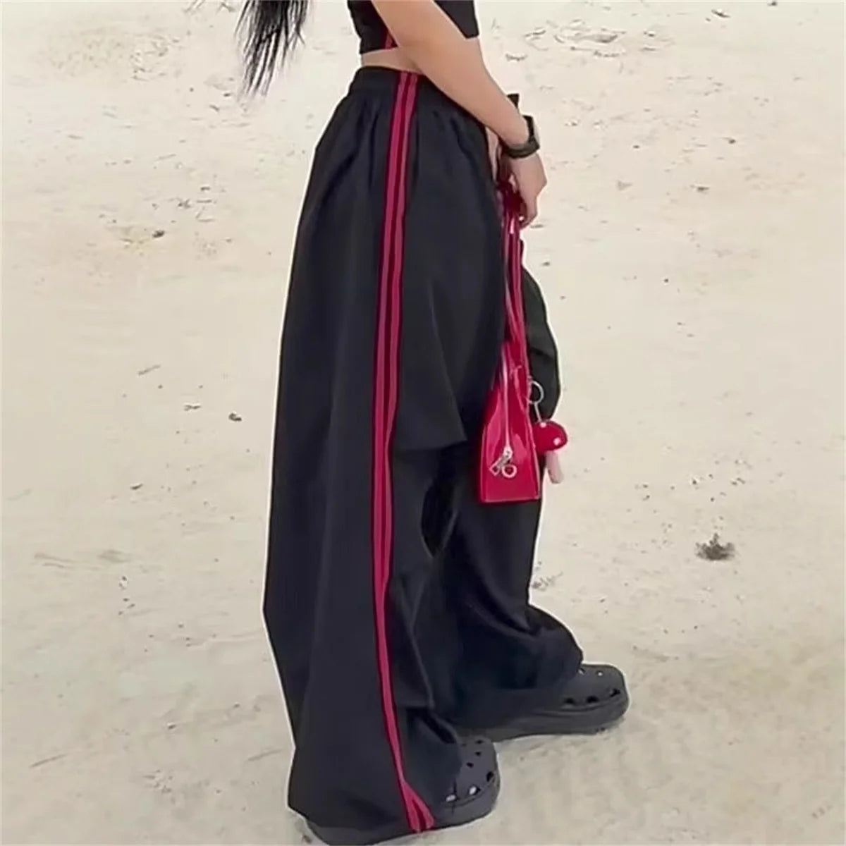 Vintage Wide-Leg Cargo Joggers