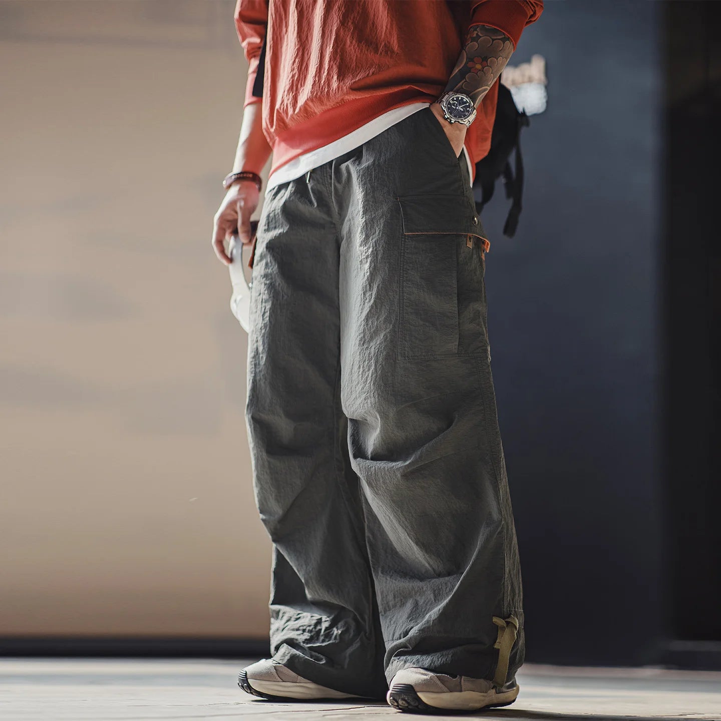 Maden Men‘s Retro M65 Parachute Pants Loose Outdoor Wide Leg Cargo Trousers Straight Multiple Pocket Casual Pants for Spring