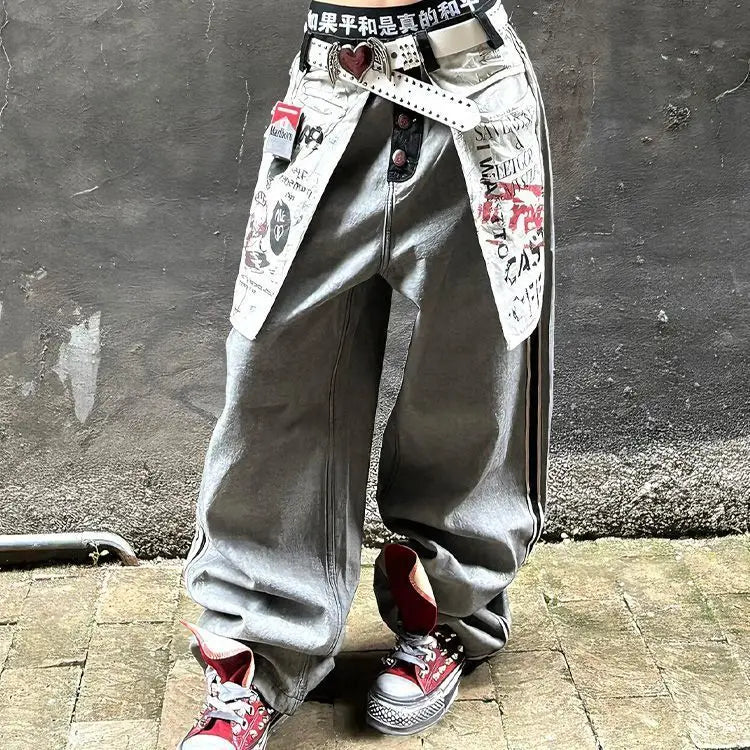 Graphic Print Wide-Leg Jeans