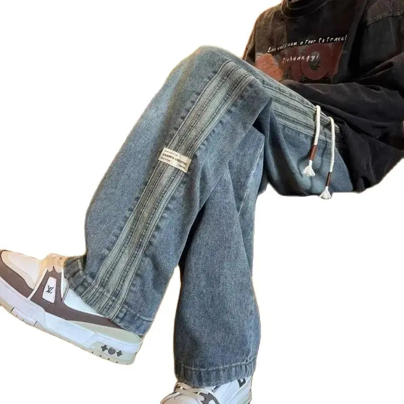 Loose Straight-Leg Jeans