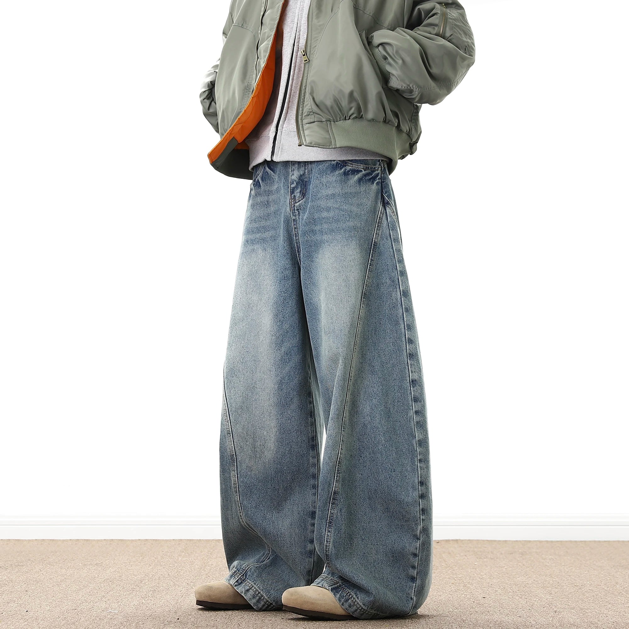 Washed Wide-Leg Baggy Jeans