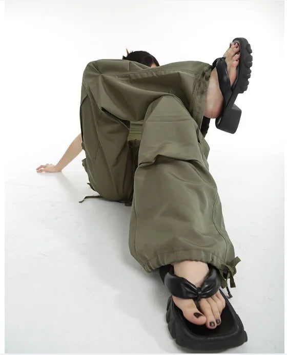 Hip Hop Retro Green Cargo Pants Women Y2K Fashion Harajuku Loose Wide Leg Black Parachute Trousers Female Vintage Streetwear