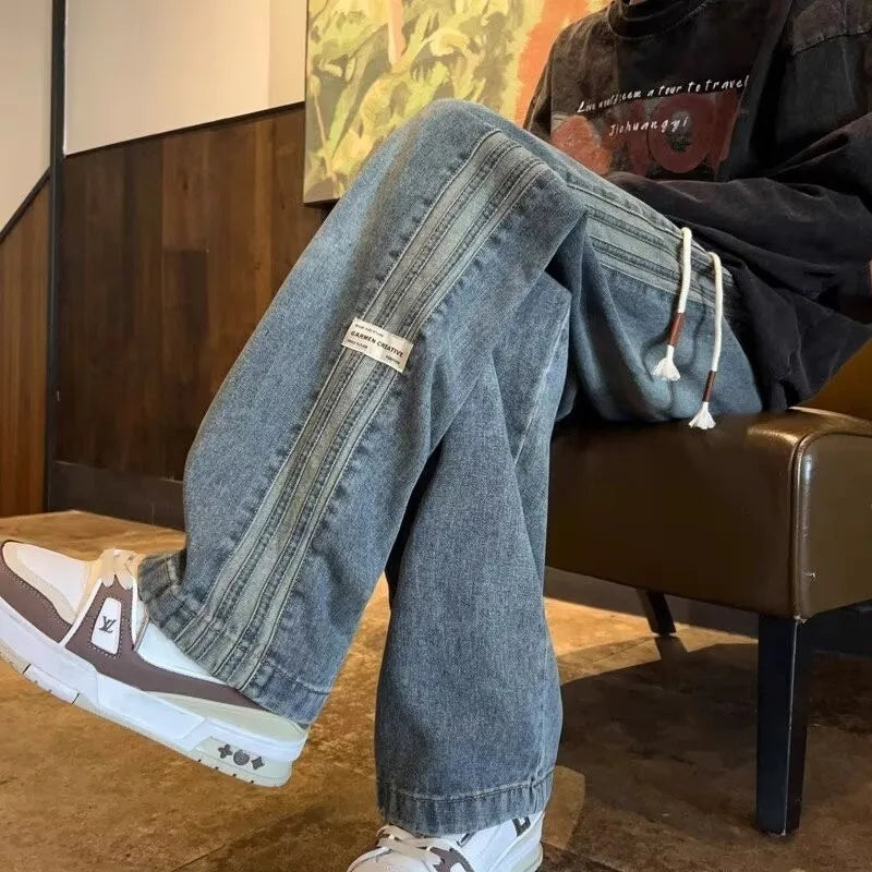 Loose Straight-Leg Jeans